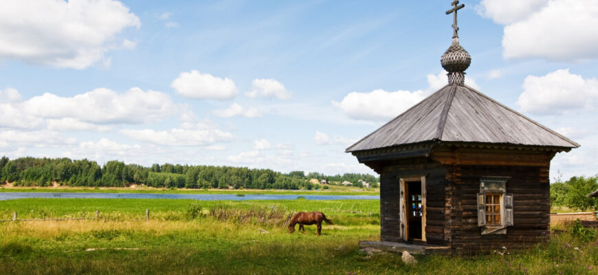 Чем отличается село от деревни?